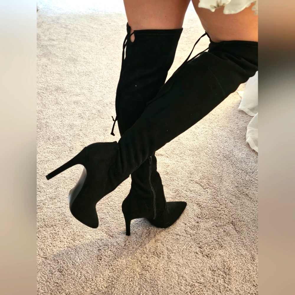 Guess black dressy knee-high boots stilettos sz 6.5